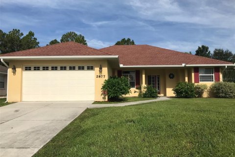Casa en alquiler en North Port, Florida, 3 dormitorios, 172.8 m2 № 1854021 - foto 1