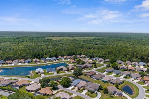 House in Weeki Wachee, Florida 2 bedrooms, 122.82 sq.m. № 1747241 - photo 22