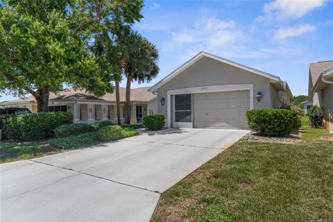 House in Weeki Wachee, Florida 2 bedrooms, 122.82 sq.m. № 1747241 - photo 23