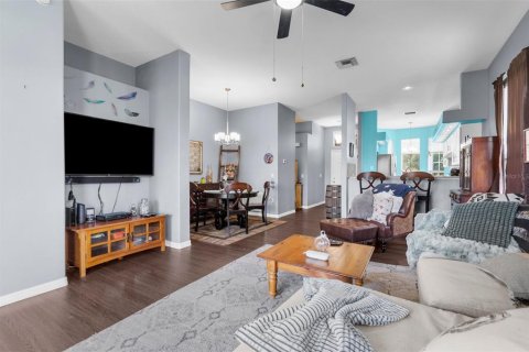 House in Weeki Wachee, Florida 2 bedrooms, 122.82 sq.m. № 1747241 - photo 21