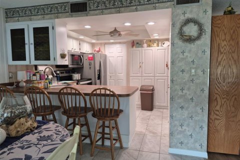 Condominio en venta en Largo, Florida, 2 dormitorios, 141.21 m2 № 2214572 - foto 9