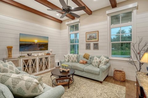 House in Bradenton, Florida 7 bedrooms, 702.53 sq.m. № 1884307 - photo 23