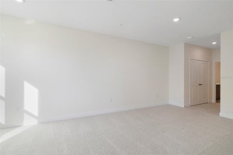 Condo in Orlando, Florida, 2 bedrooms  № 1856283 - photo 9