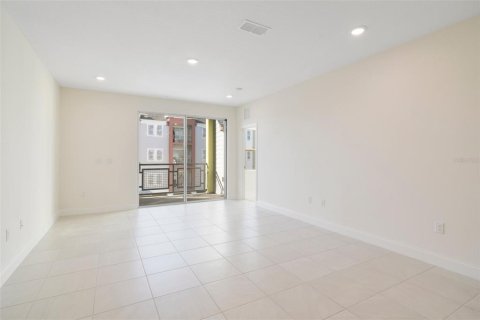 Condo in Orlando, Florida, 2 bedrooms  № 1856283 - photo 4