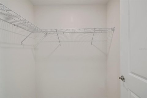 Condo in Orlando, Florida, 2 bedrooms  № 1856283 - photo 16