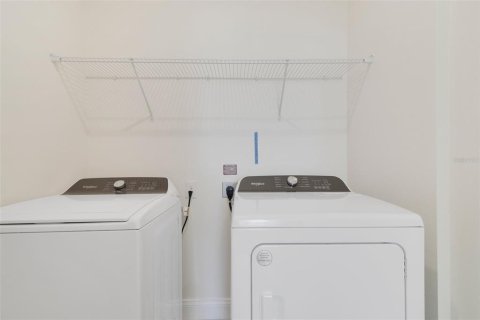 Condo in Orlando, Florida, 2 bedrooms  № 1856283 - photo 14