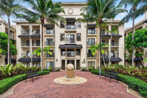 Condo in Palm Beach Gardens, Florida, 2 bedrooms  № 2384922 - photo 2