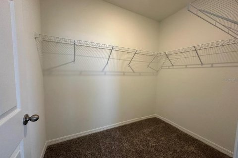 House in Winter Haven, Florida 3 bedrooms, 161.09 sq.m. № 2133112 - photo 6
