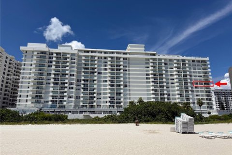 Appartement à louer à Miami Beach, Floride: 2 chambres, 86.4 m2 № 2085270 - photo 2