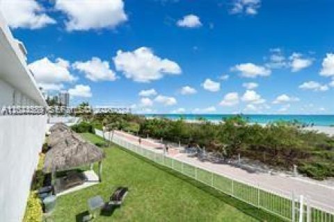 Appartement à louer à Miami Beach, Floride: 2 chambres, 86.4 m2 № 2085270 - photo 23