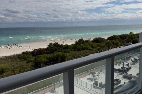 Appartement à louer à Miami Beach, Floride: 2 chambres, 86.4 m2 № 2085270 - photo 6
