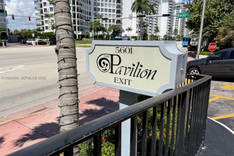 Appartement à Miami Beach, Floride 2 chambres, 86.4 m2 № 2085270