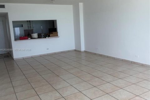 Appartement à louer à Miami Beach, Floride: 2 chambres, 86.4 m2 № 2085270 - photo 13