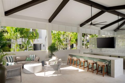 Снять в аренду квартиру в Делрей-Бич, Флорида 3 спальни, 130.81м2, № 1975514 - фото 18