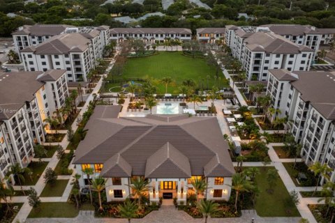 Снять в аренду квартиру в Делрей-Бич, Флорида 3 спальни, 130.81м2, № 1975514 - фото 3