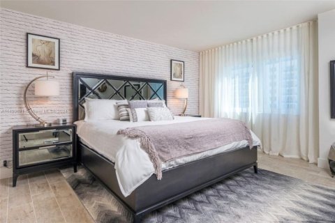 Condominio en alquiler en Miami Beach, Florida, 1 dormitorio, 80.45 m2 № 1959023 - foto 18