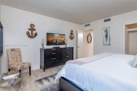 Condominio en alquiler en Miami Beach, Florida, 1 dormitorio, 80.45 m2 № 1959023 - foto 20