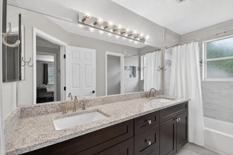 Villa ou maison à vendre à Royal Palm Beach, Floride: 5 chambres, 324.79 m2 № 2078444 - photo 26
