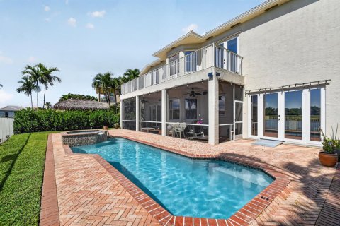 Villa ou maison à vendre à Royal Palm Beach, Floride: 5 chambres, 324.79 m2 № 2078444 - photo 11