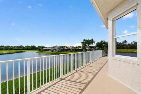 Villa ou maison à vendre à Royal Palm Beach, Floride: 5 chambres, 324.79 m2 № 2078444 - photo 20