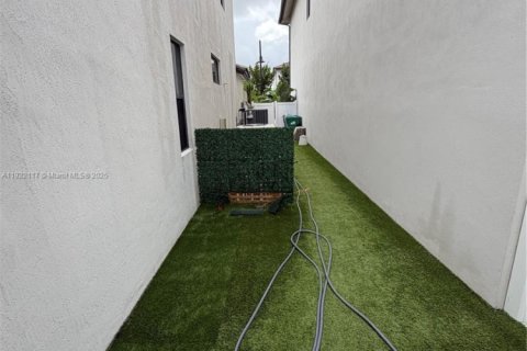 Купить виллу или дом в Дорал, Флорида 4 спальни, 214.05м2, № 2018839 - фото 21