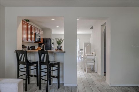 Touwnhouse à louer à Kissimmee, Floride: 2 chambres, 121.14 m2 № 2156680 - photo 7