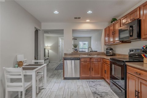 Touwnhouse à louer à Kissimmee, Floride: 2 chambres, 121.14 m2 № 2156680 - photo 10