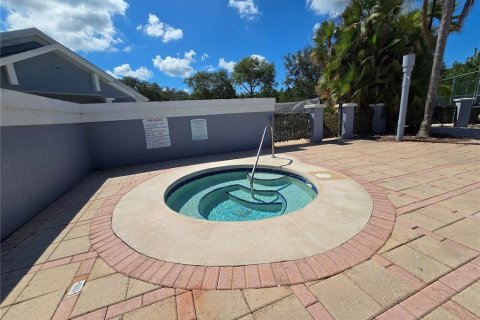 Townhouse in Davenport, Florida 3 bedrooms, 162.39 sq.m. № 1895088 - photo 28