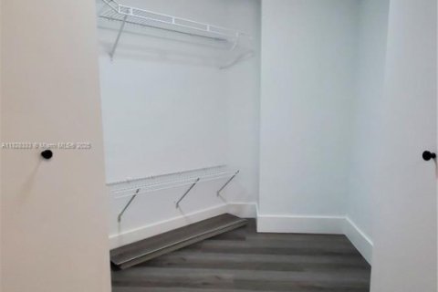 Купить кондоминиум в Авентура, Флорида 2 спальни, 109.72м2, № 1799236 - фото 22