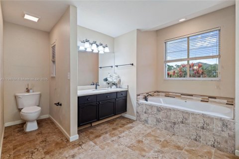 Villa ou maison à vendre à Port St. Lucie, Floride: 3 chambres, 229.47 m2 № 1713479 - photo 23