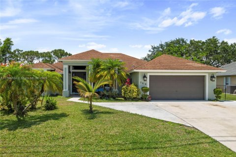 Villa ou maison à vendre à Port St. Lucie, Floride: 3 chambres, 229.47 m2 № 1713479 - photo 1