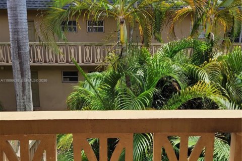 Condominio en alquiler en Miami, Florida, 1 dormitorio, 75.53 m2 № 2051003 - foto 19