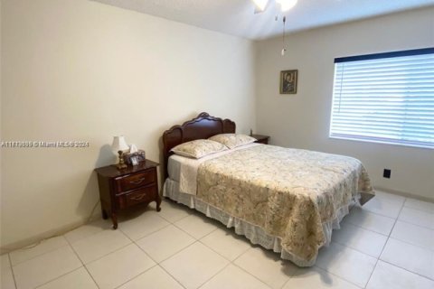 House in Boca Raton, Florida 2 bedrooms, 102.19 sq.m. № 1860963 - photo 22