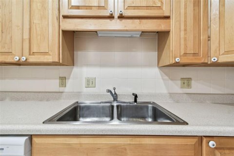 Condominio en venta en Clearwater, Florida, 2 dormitorios, 130.06 m2 № 1717770 - foto 15