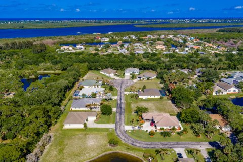 Villa ou maison à vendre à Vero Beach, Floride: 3 chambres, 199.83 m2 № 2087352 - photo 2