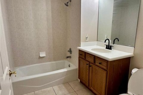 Снять в аренду кондоминиум в Лейквуд Ранч, Флорида 3 комнаты, 141.4м2, № 1789337 - фото 16