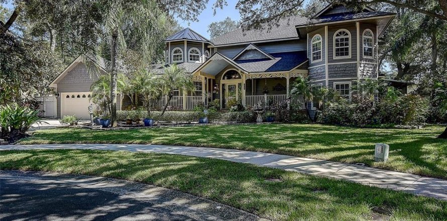 Casa en Palm Harbor, Florida 5 dormitorios, 401.71 m2 № 2420490