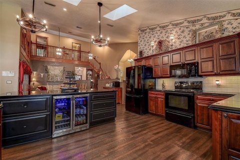 Casa en venta en Palm Harbor, Florida, 5 dormitorios, 401.71 m2 № 2420490 - foto 29