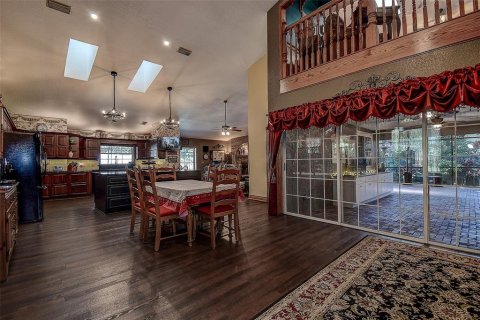 Casa en venta en Palm Harbor, Florida, 5 dormitorios, 401.71 m2 № 2420490 - foto 23