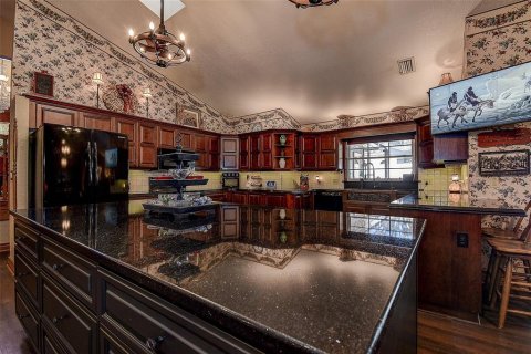 Casa en venta en Palm Harbor, Florida, 5 dormitorios, 401.71 m2 № 2420490 - foto 26