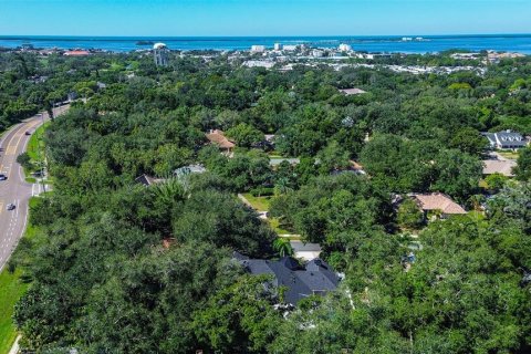 Casa en venta en Palm Harbor, Florida, 5 dormitorios, 401.71 m2 № 2420490 - foto 6