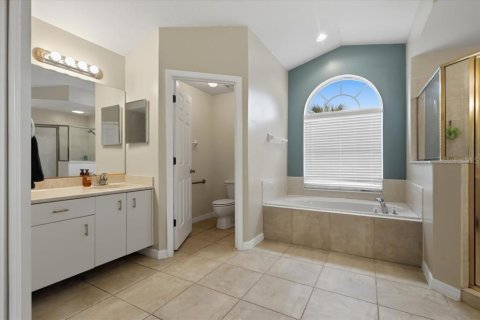 Villa ou maison à vendre à Palm Coast, Floride: 5 chambres, 271.83 m2 № 2424322 - photo 4