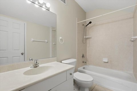 Villa ou maison à vendre à Palm Coast, Floride: 5 chambres, 271.83 m2 № 2424322 - photo 19