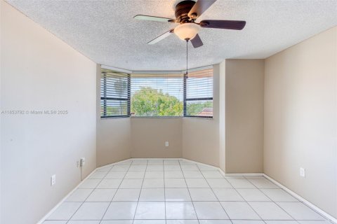 Купить кондоминиум в Плантация, Флорида 1 спальня, 70.61м2, № 2013040 - фото 18