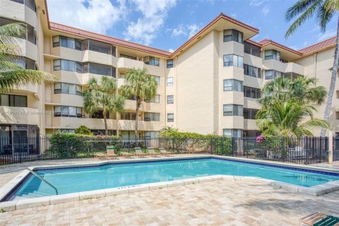 Купить кондоминиум в Плантация, Флорида 1 спальня, 70.61м2, № 2013040 - фото 24