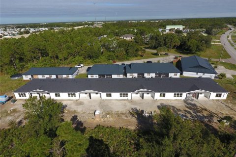 Commercial property in Punta Gorda, Florida 16 bedrooms, 804.91 sq.m. № 2095924 - photo 7