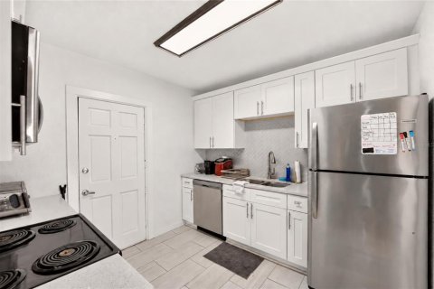 Casa en venta en Gainesville, Florida, 4 dormitorios, 151.15 m2 № 2384365 - foto 10