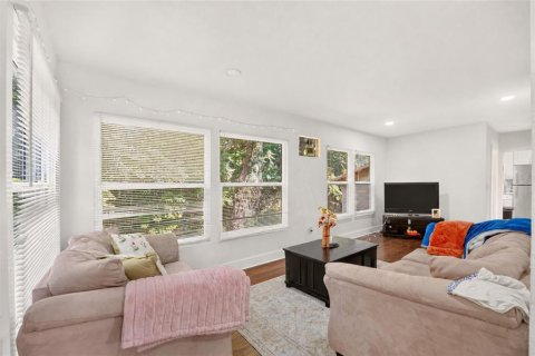 Casa en venta en Gainesville, Florida, 4 dormitorios, 151.15 m2 № 2384365 - foto 3