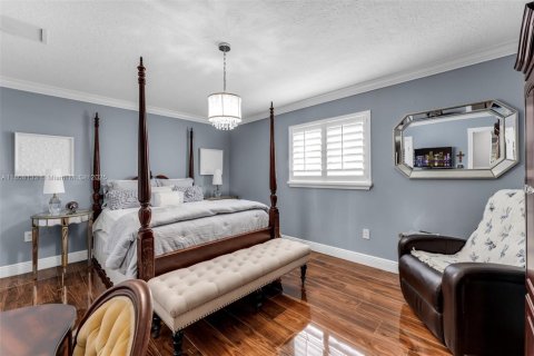 Casa en venta en Miami, Florida, 4 dormitorios, 242.01 m2 № 1745876 - foto 21