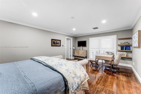 Casa en venta en Miami, Florida, 4 dormitorios, 242.01 m2 № 1745876 - foto 27